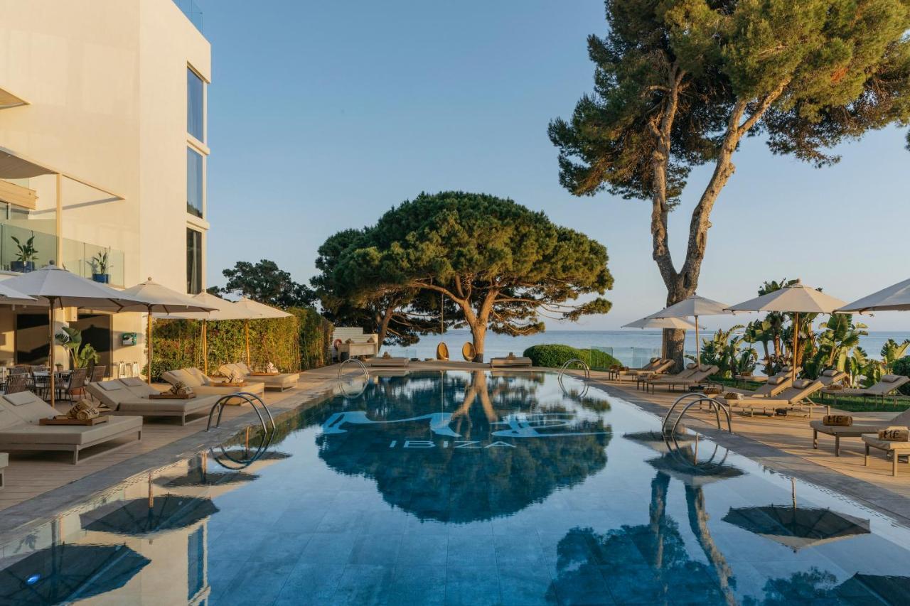 Me Ibiza - The Leading Hotels Of The World Santa Eularia des Riu Buitenkant foto